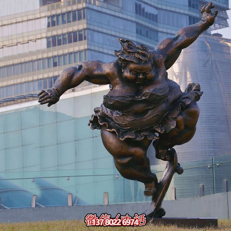 玻璃钢雕塑滑板车，为城市公园和广场带来活力