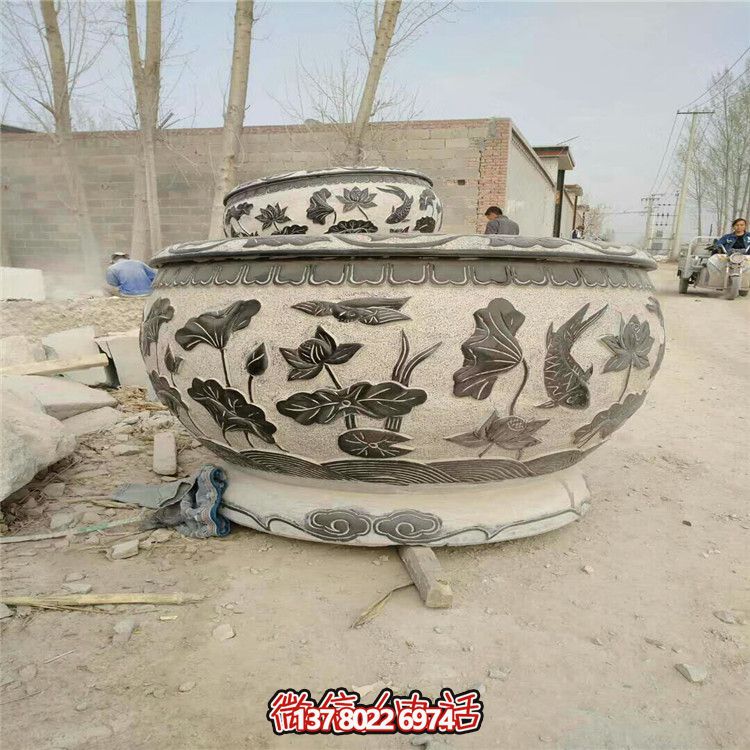田园风格仿古石雕浮雕荷花花盆雕塑 田园风格仿古石雕浮雕荷花花盆雕塑