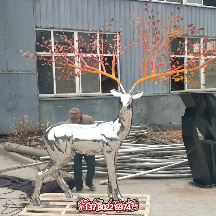 精致不锈钢镜面雕塑摆件，为您的园林景观增添精彩