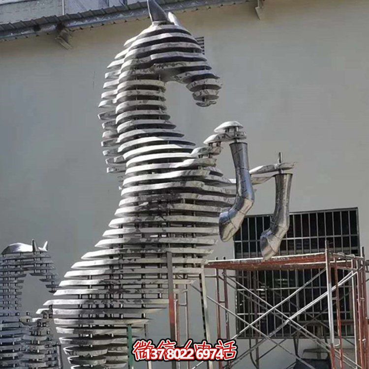 不锈钢几何园林抽象拉丝马雕塑