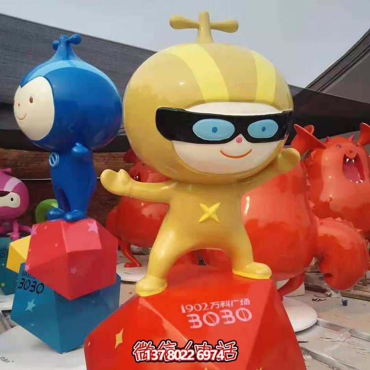 玻璃钢制卡通公仔摆件商场装饰品