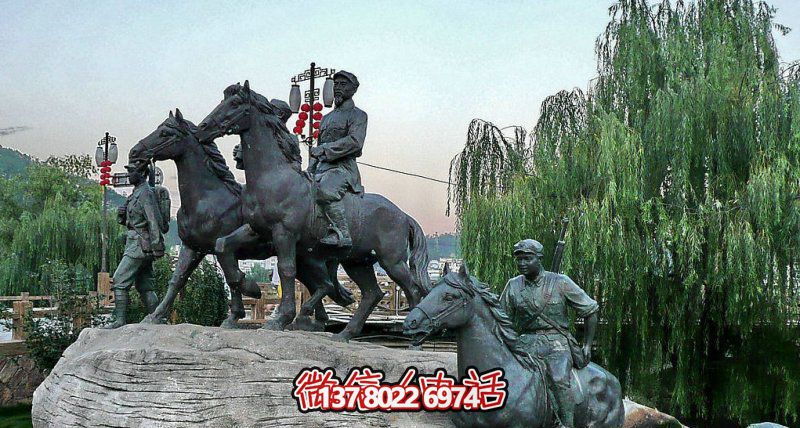 公园铜雕骑马的红军雕塑 公园铜雕骑马的红军雕塑
