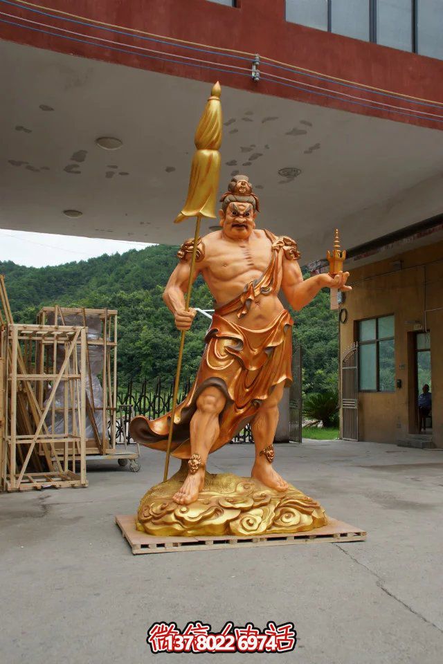 景区寺庙大型玻璃钢鎏金天王雕塑 景区寺庙大型玻璃钢鎏金天王雕塑