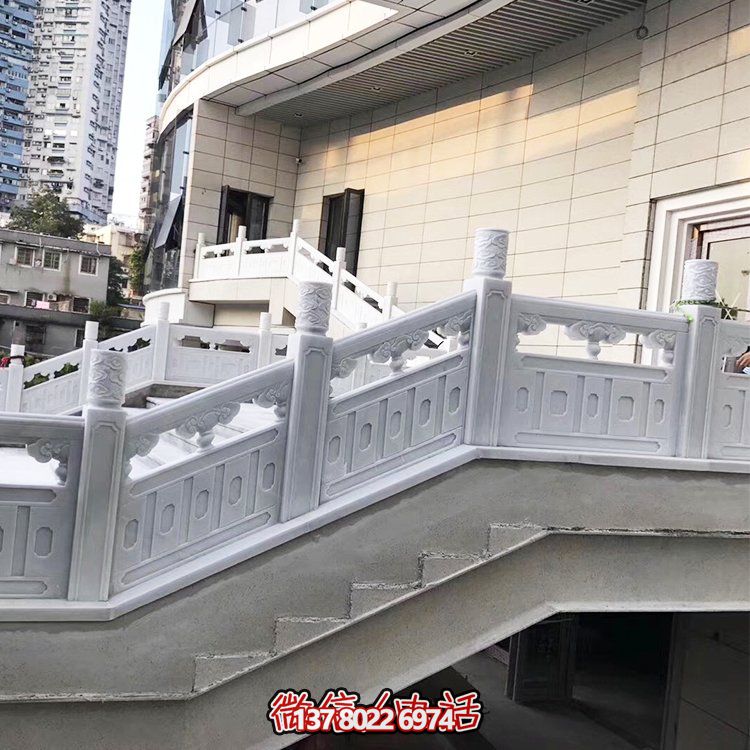 别墅小区户外大理的护栏雕塑