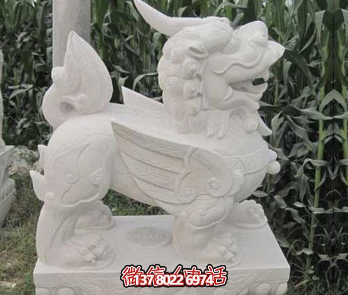 户外景区汉白玉石雕带翅膀的貔貅雕塑 户外景区汉白玉石雕带翅膀的貔貅雕塑