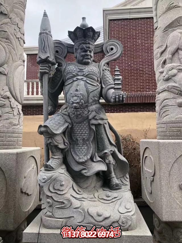 神话人物石雕——芝麻灰花岗岩